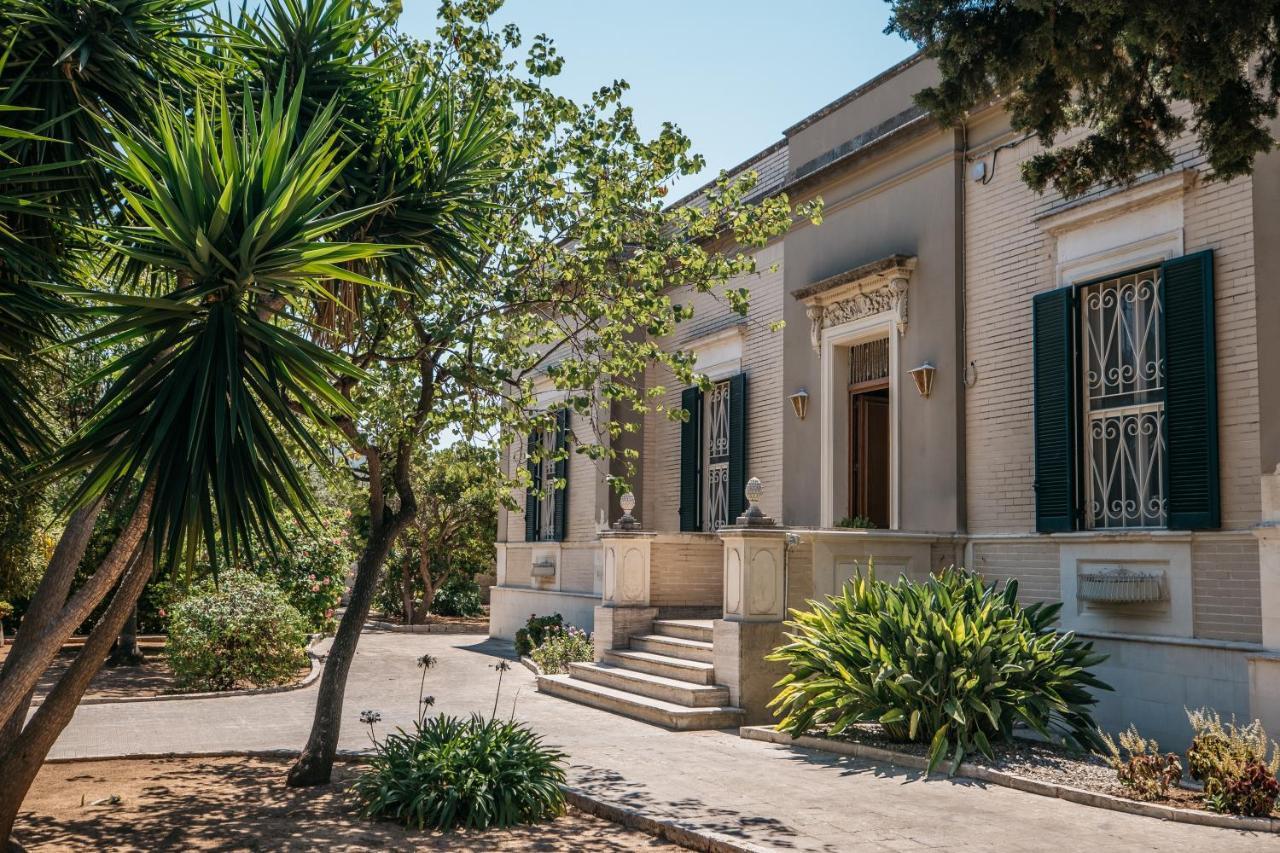 Villa Delle Zagare - Private Hydromassage Pool Surbo Εξωτερικό φωτογραφία