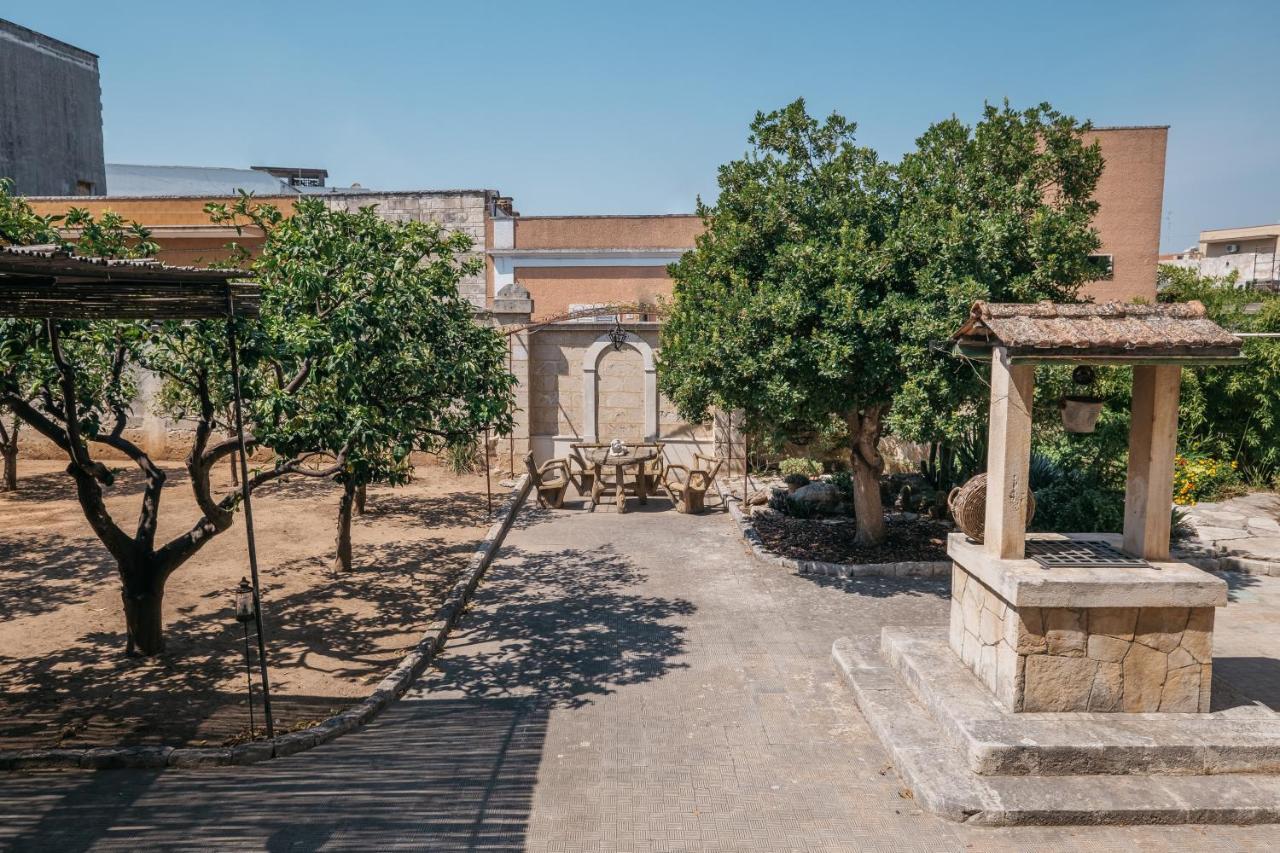 Villa Delle Zagare - Private Hydromassage Pool Surbo Εξωτερικό φωτογραφία