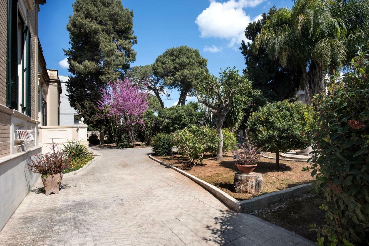 Villa Delle Zagare - Private Hydromassage Pool Surbo Εξωτερικό φωτογραφία